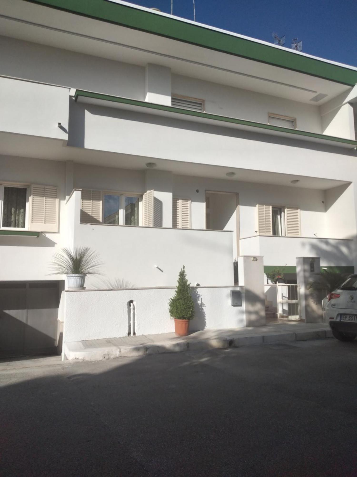 Casa Di Tina Hotel Castellana Grotte Exterior foto